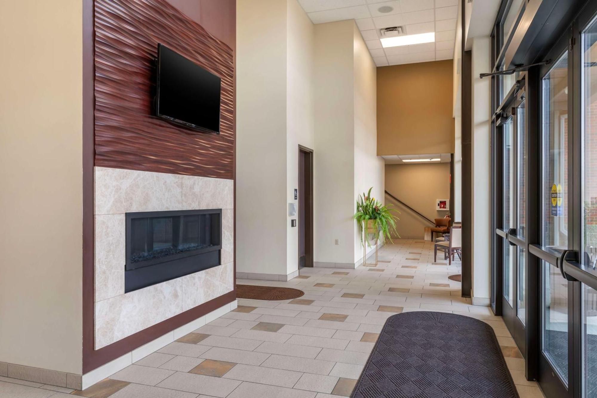 Best Western Premier Boulder Falls Inn Lebanon Exteriör bild