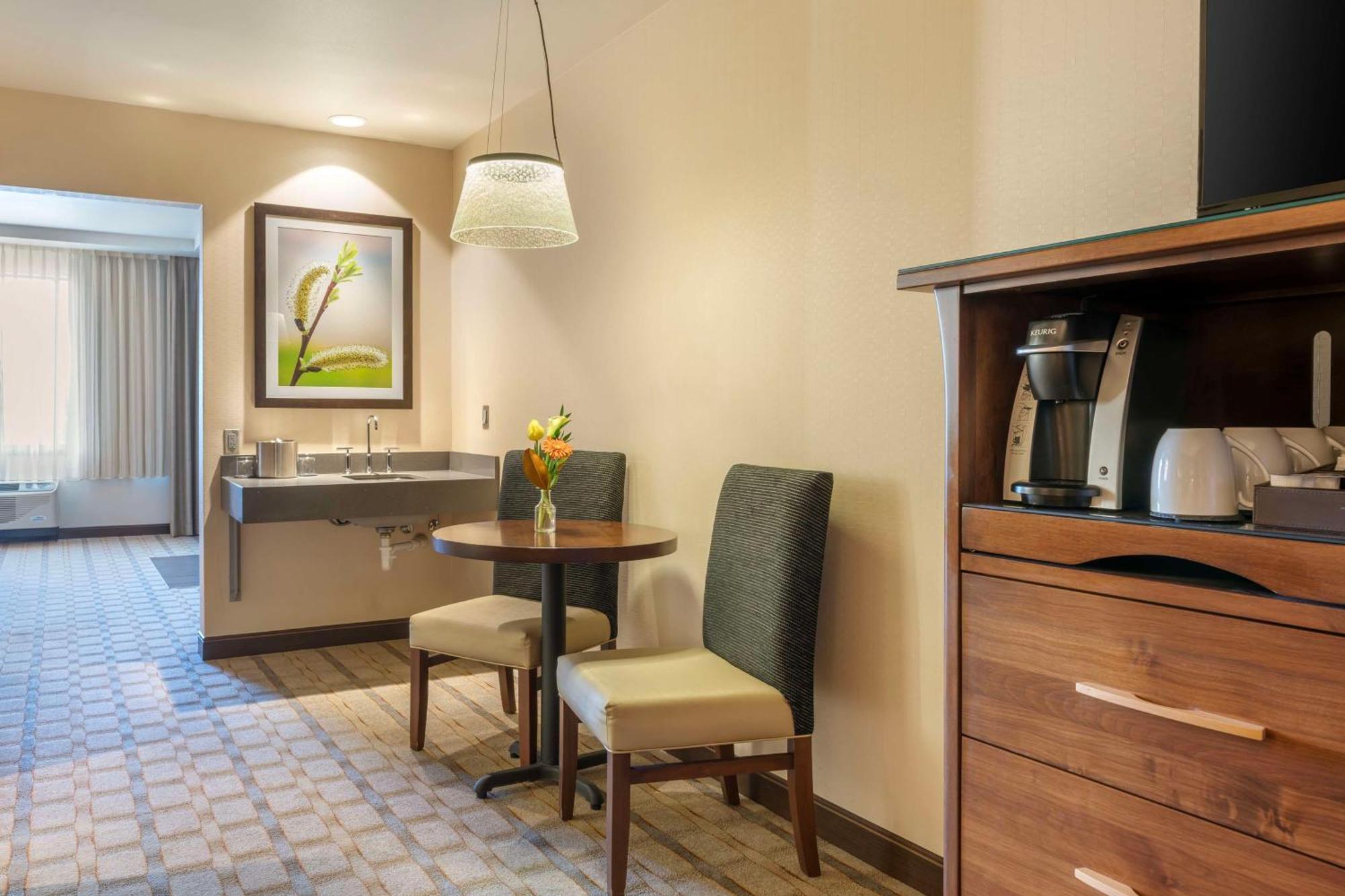 Best Western Premier Boulder Falls Inn Lebanon Exteriör bild
