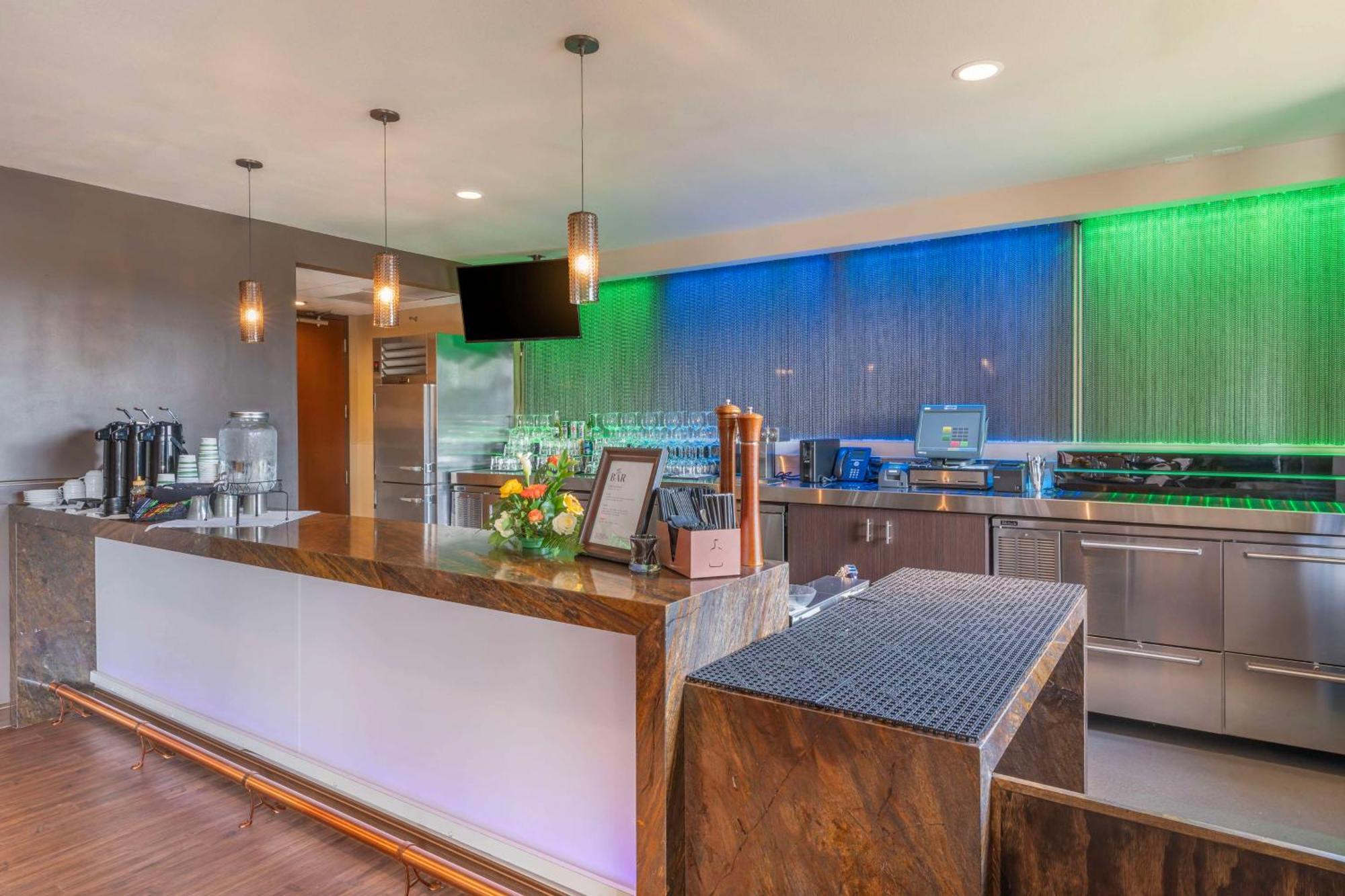 Best Western Premier Boulder Falls Inn Lebanon Exteriör bild